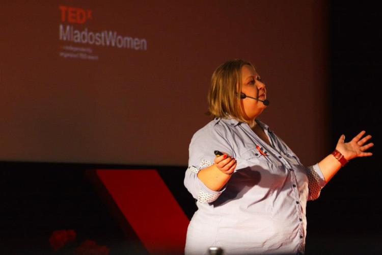 577978_388102241267427_1806500188_n